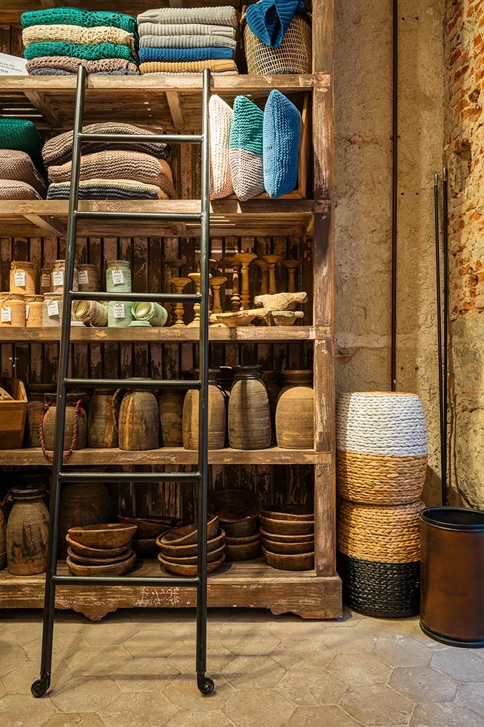 The OFELIA Home & Decor store in Madrid is a beautiful universe of decoration.